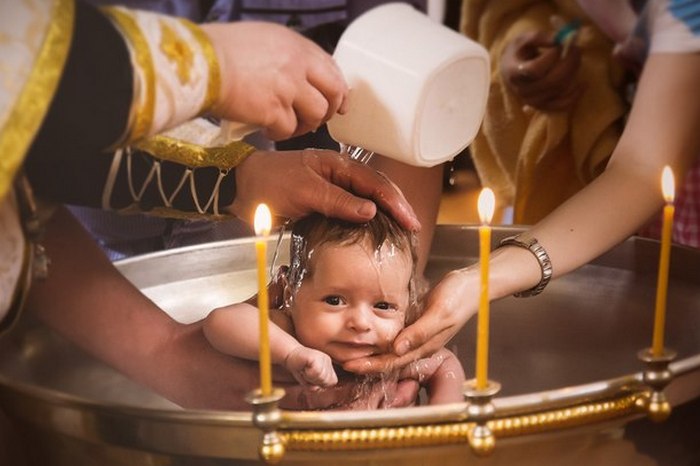 Стоимость крещения ребенка в церкви