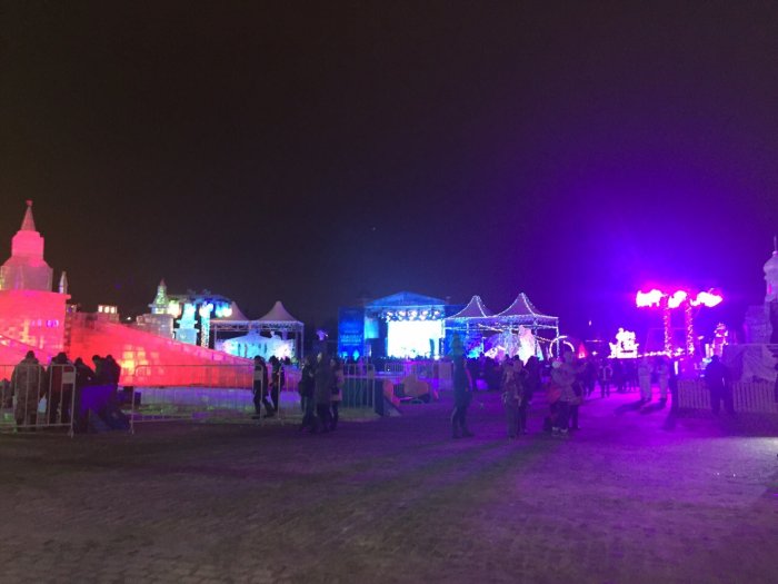 Чудесный фестиваль на Поклонной горе "Ледовая Москва"