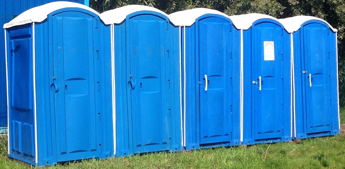 Биотуалеты, туалетные кабины - кто делает в Москве