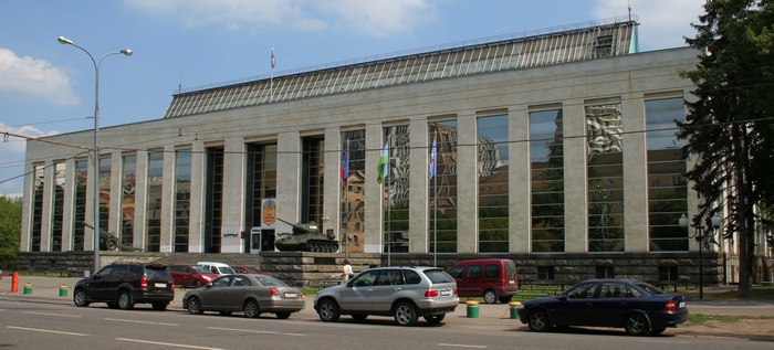 Центральный музей Вооруженных сил в Москве - адрес, фото
